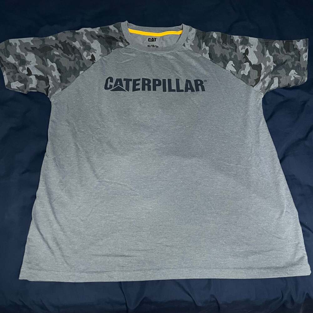 Caterpillar CAT Men's Gray Camouflage Short Sleeve T-Shirt